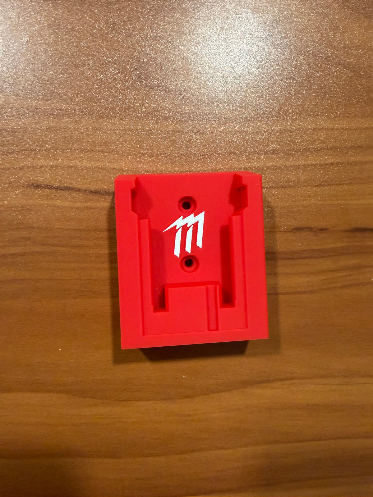 Battery Holder Compatible with Milwaukee M18 Batteries – 3D Printed Wall or Bench Mount, Custom Text & Logo